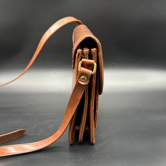 Vintage Purse Shoulder Bag Crossbody 1990s Marchino Toggle Brown Gold Toned Y2K - Picture 3 of 13